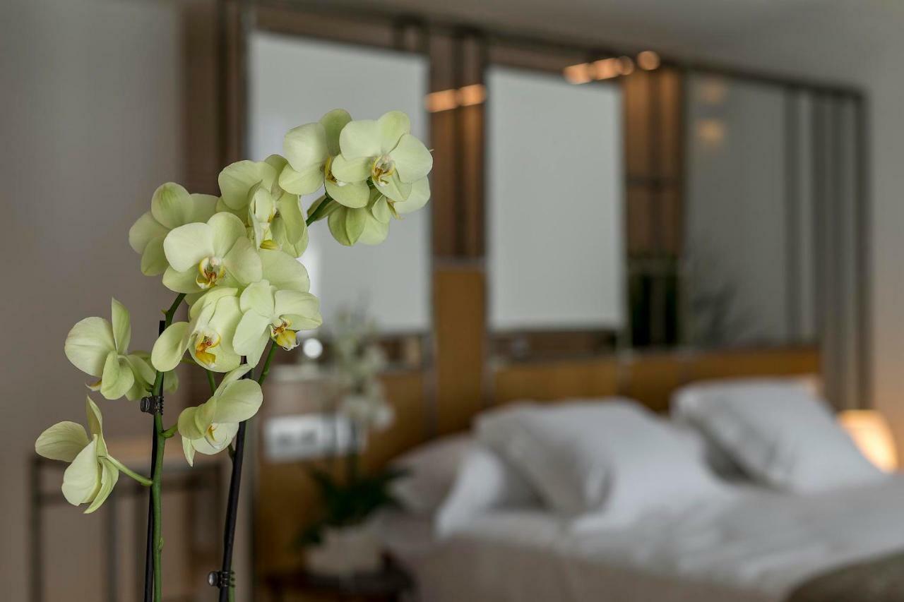 Vinatea Suites Морелья Экстерьер фото